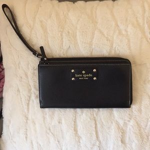 Kate Spade wristlet